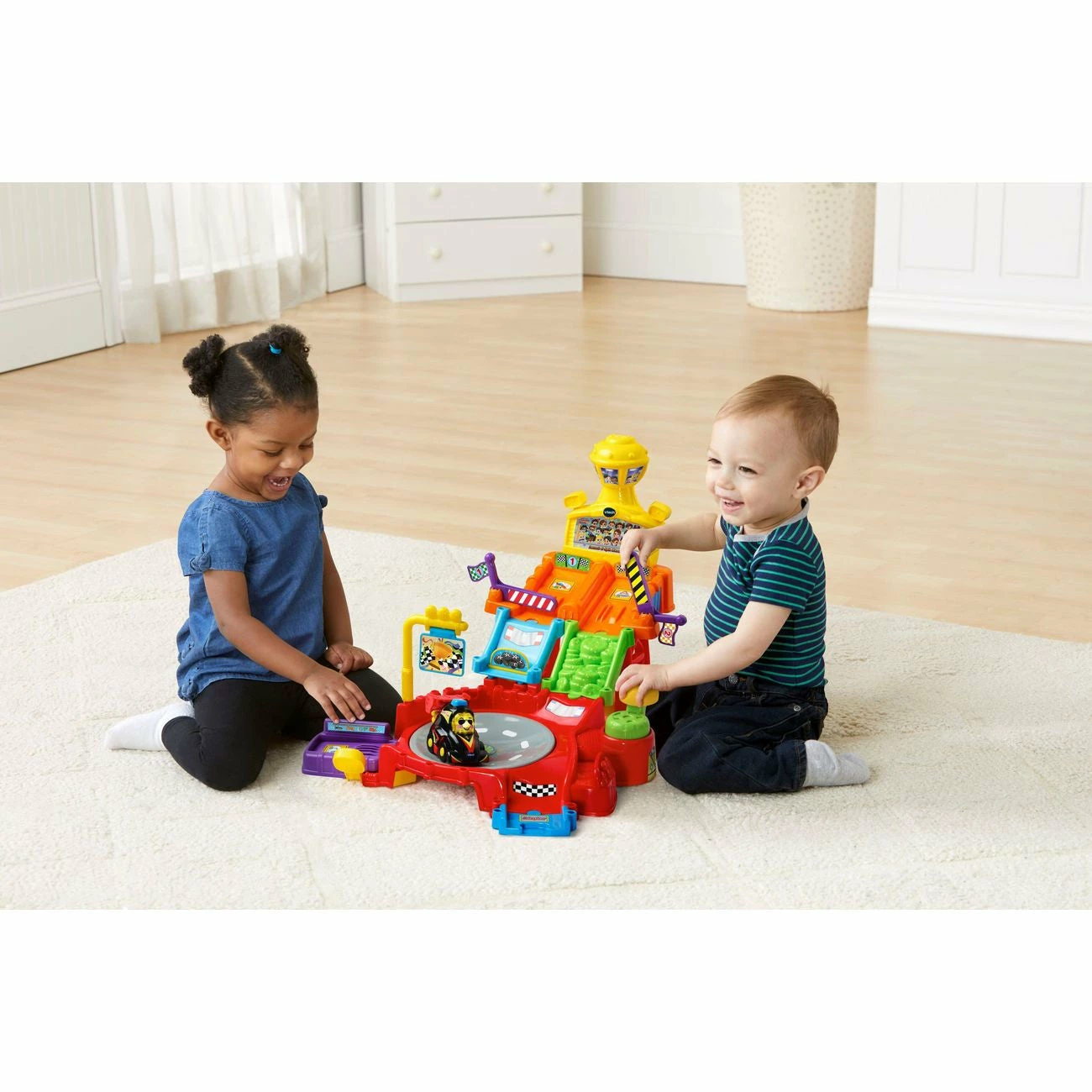 VTECH TOOT TOOT LAUNCH & SPIN RACEWAY 5 VTECH TOOT TOOT LAUNCH & SPIN RACEWAY - Image 3